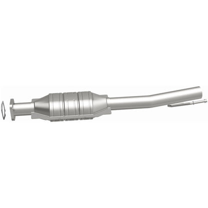 MagnaFlow Direct Fit Catalytic Converter 01-04 Ford Escape 3.0L Rear / 01-04 Mazda Tribute 3.0L Rear