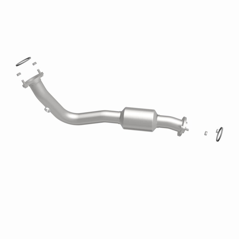 MagnaFlow Direct Fit Catalytic Converter 13-15 RAV4 2.5 Underbody