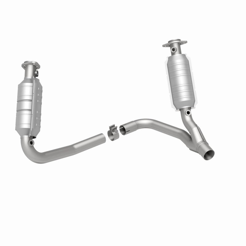 MagnaFlow Direct Fit Catalytic Conv 05-06 Dodge Dakota/2006 Mitsubishi Raider 3.7L Y-Pipe Assembly
