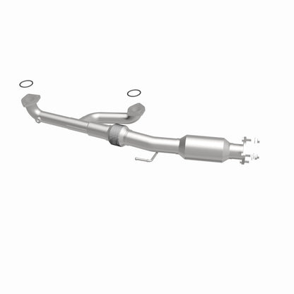 MagnaFlow Direct Fit Catalytic Converter 16-17 Honda Odyssey 3.5L V6 Underbody