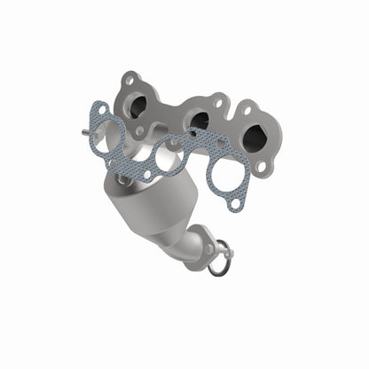MagnaFlow Direct Fit Catalytic Converter 04-06 Toyota Sienna 3.3L