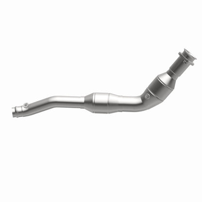 MagnaFlow Direct Fit Catalytic Converter 2014-2016 Land Rover LR4 V6 3 OEM Underbody