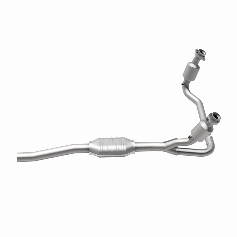 MagnaFlow Direct Fit Catalytic Converter 00-03 Dodge Dakota 2WD 4.7L