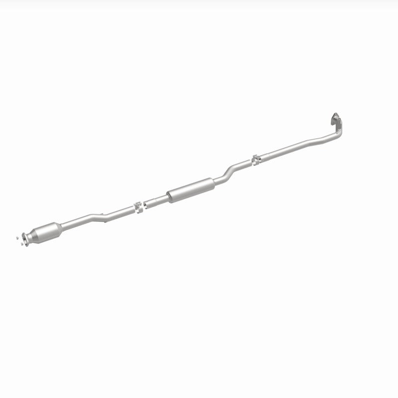 MagnaFlow 14-18 Mitsubishi Outlander Underbody 2.4L AWD Direct Fit Catalytic Converter