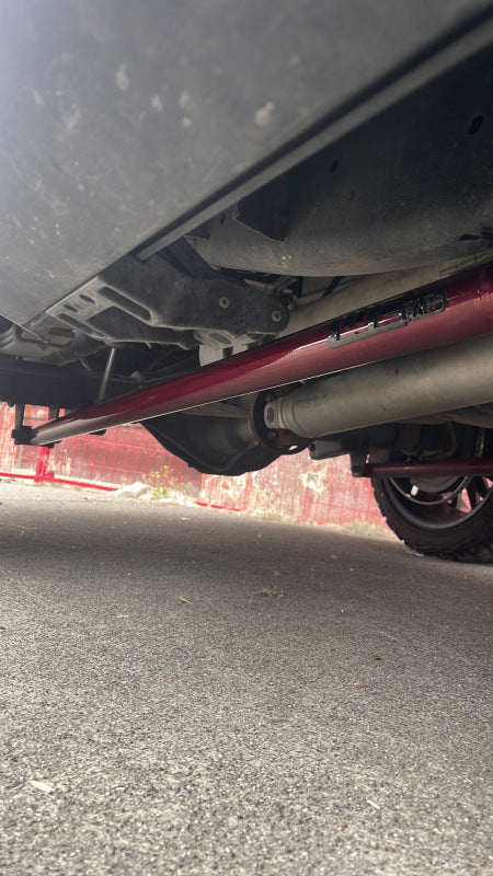 Wehrli 99-10 Ford / 94-22 RAM Univ ECLB/CCLB 68in. Traction Bar Kit - Bengal Red