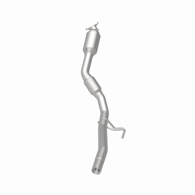 MagnaFlow Direct Fit Catalytic Converter 11-15 Volkswagen Touareg V6 3.6 OEM Underbody