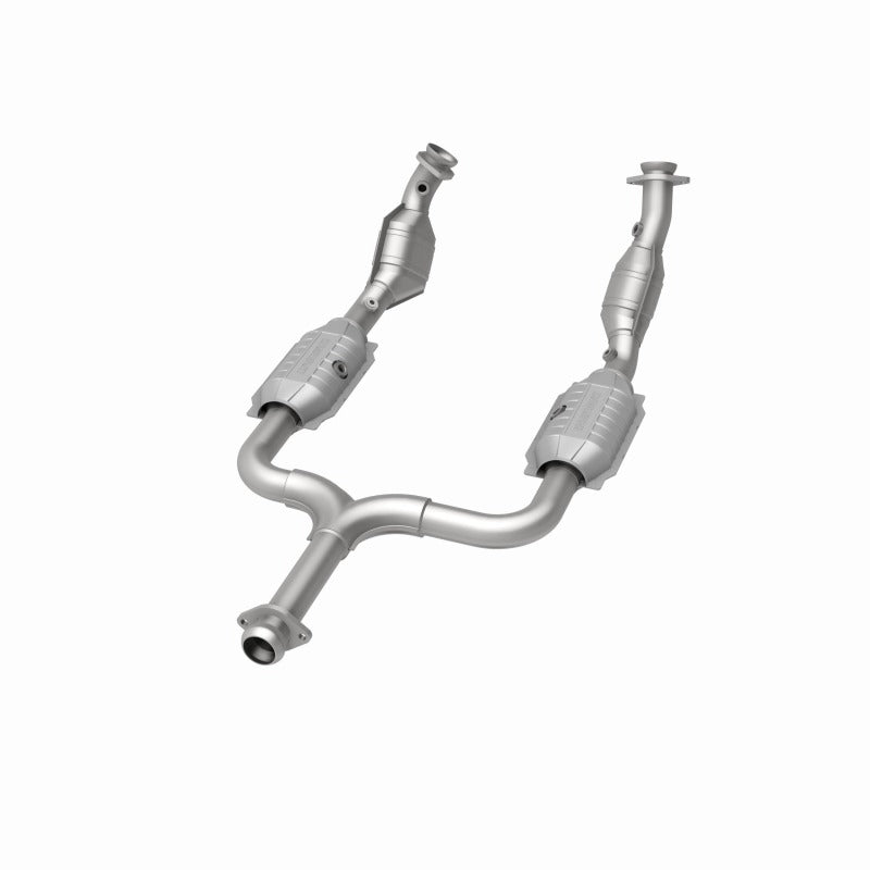 MagnaFlow Direct Fit Catalytic Converter 2003 Ford Mustang 3.8L