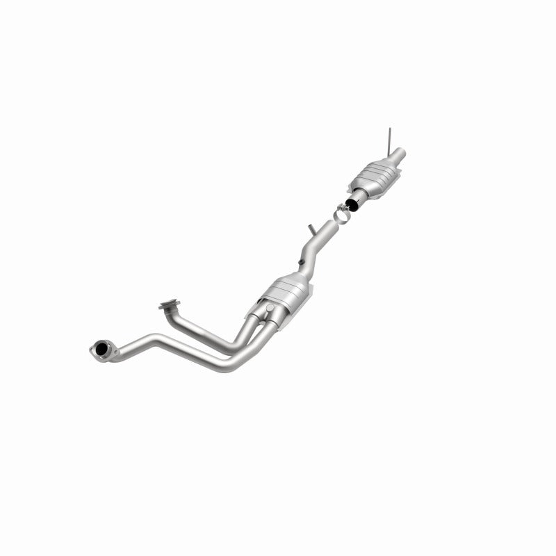 MagnaFlow Direct Fit Catalytic Converter 96 Ford F-150 4.9L I-6