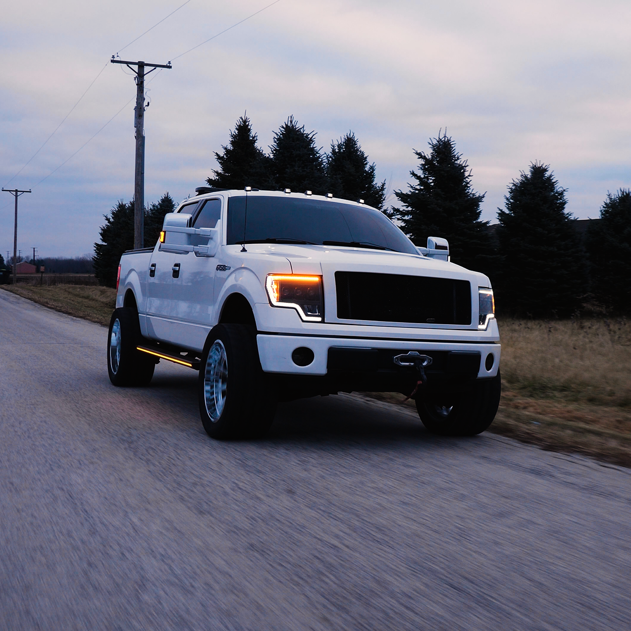 Lumastep M1 Light Up Running Boards | 2004-2014 Ford F150