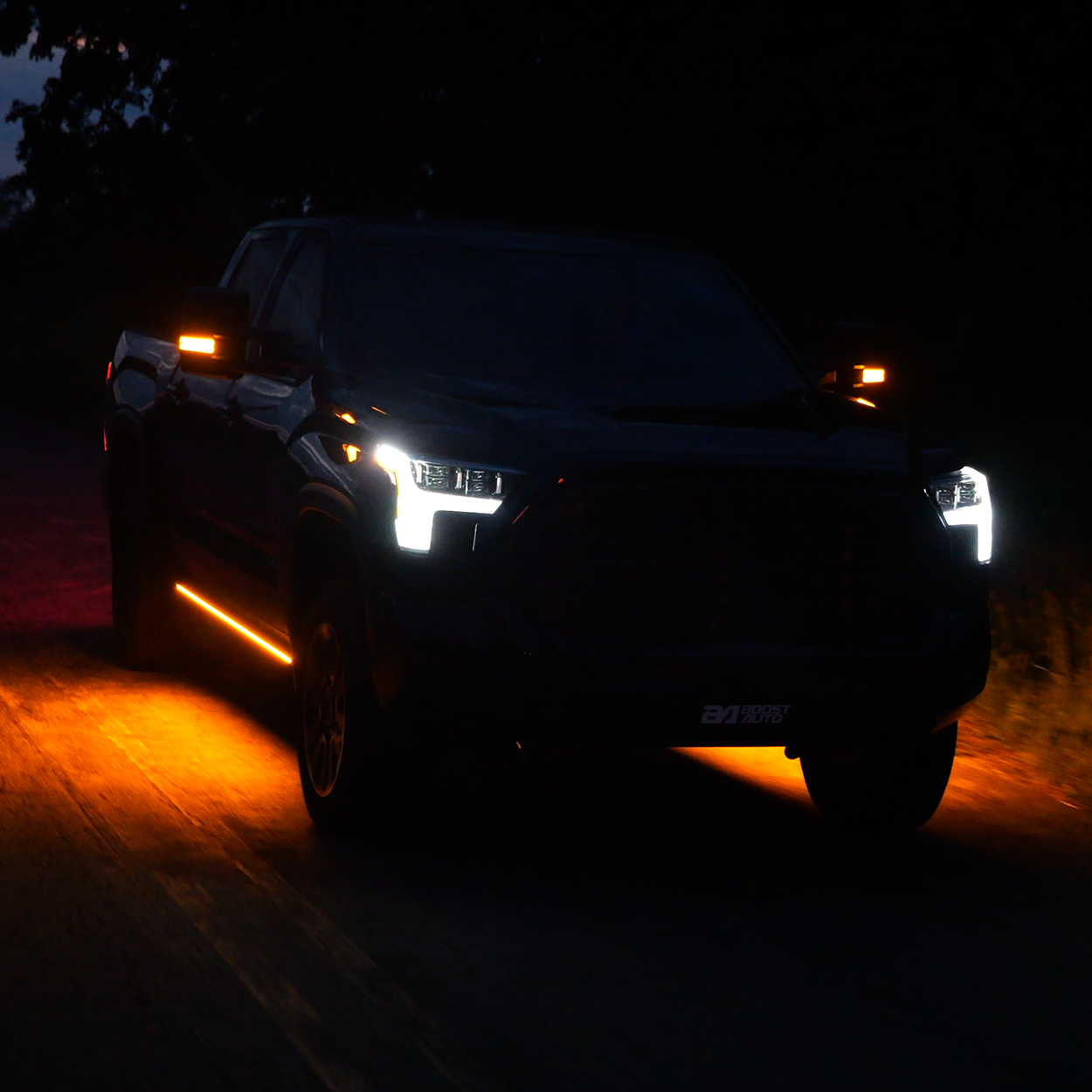 Lumastep M2 Powered Light Up Running Boards | 2022-2026 Toyota Tundra