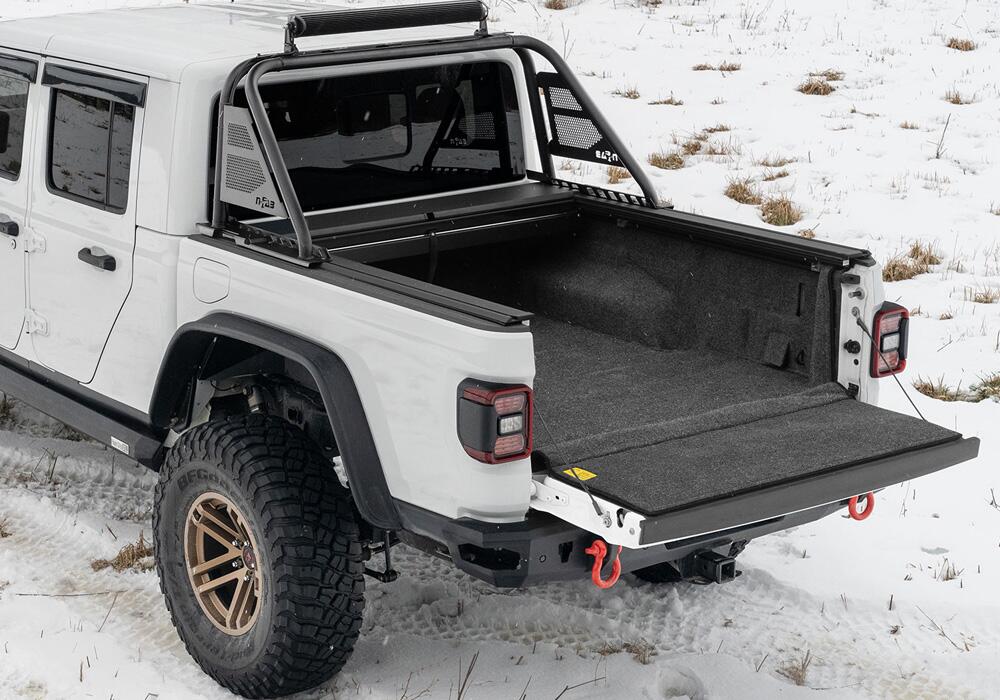 20+ Jeep Gladiator Complete Truck Bed Liner 3/4 Inch Thick Floor 1/4 Inch Thick Side Walls Incl. Bulkhead And Tailgate Charcoal BedRug