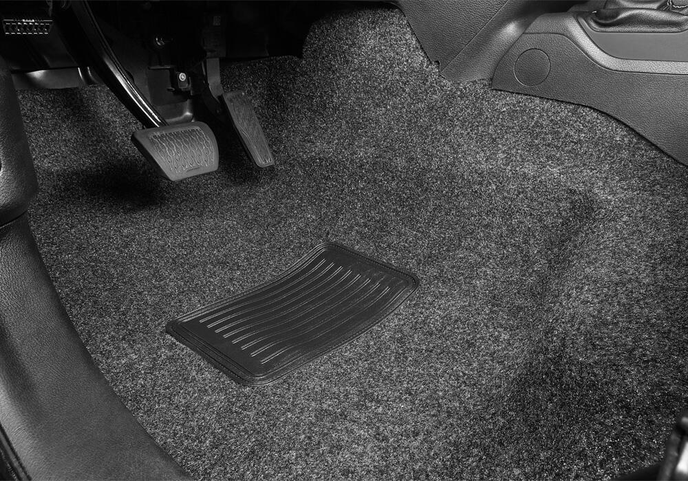Jeep 18+ Jeep JL Floor Linger Kit 2 pc. Front Replaces Factory Carpet Kit Charcoal BedRug