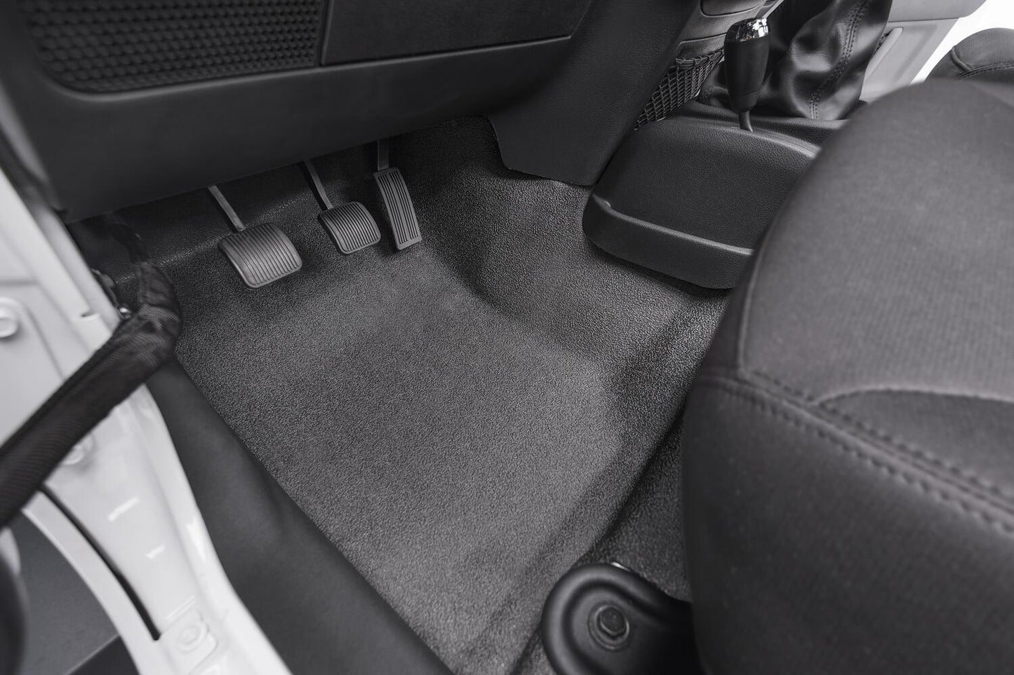 Jeep Bedtred 07-18 Jeep JK Unltd 4Dr Front 4Pc Floor Kit (Inc Heat Shields) Charcoal BedRug