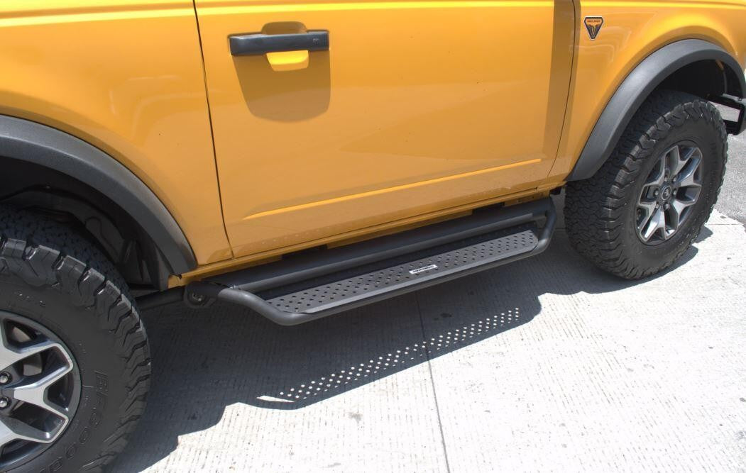 Dominator Xtreme D1 SideSteps With Mounting Bracket Kit Textured Black 2021-2025 Ford Bronco 2 Door Go Rhino