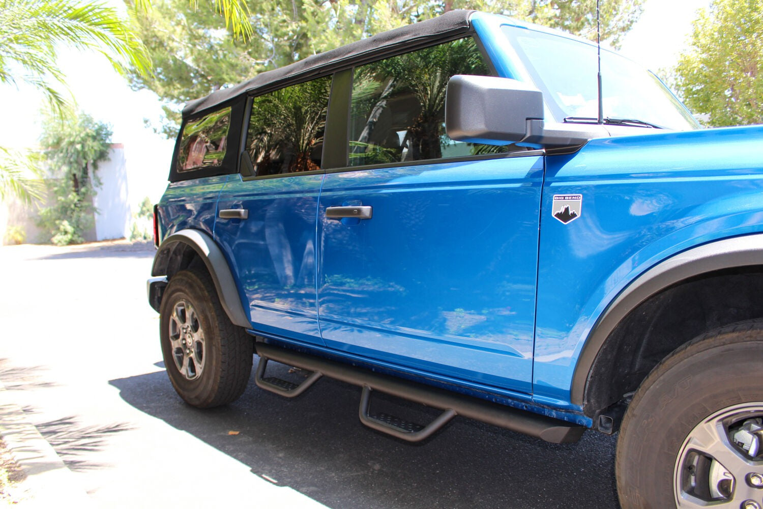 Domintator Extreme D2 Side Steps With Mounting Brackets Textured Black 2021-2025 Ford Bronco 4 Door Go Rhino
