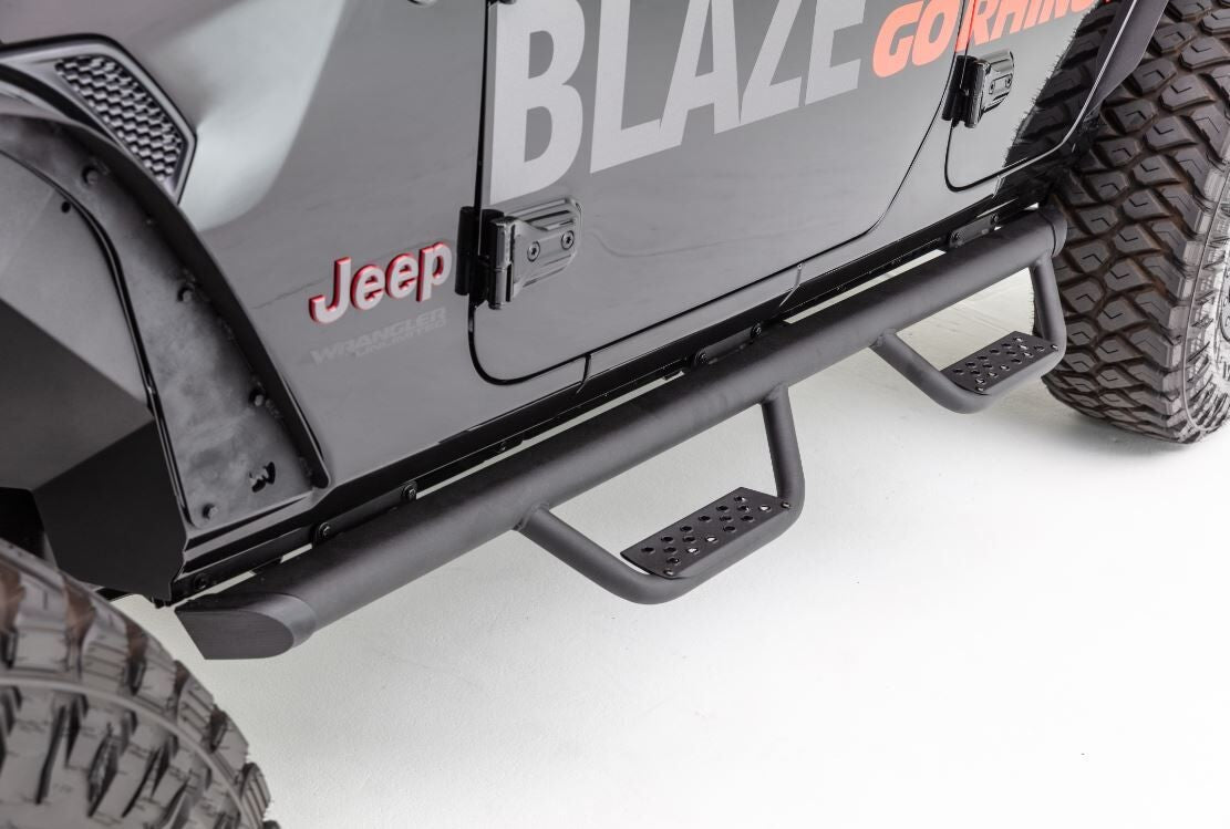 Domintator Extreme D2 Side Steps With Mounting Brackets Textured Black 2018-2026 Jeep Wrangler Go Rhino