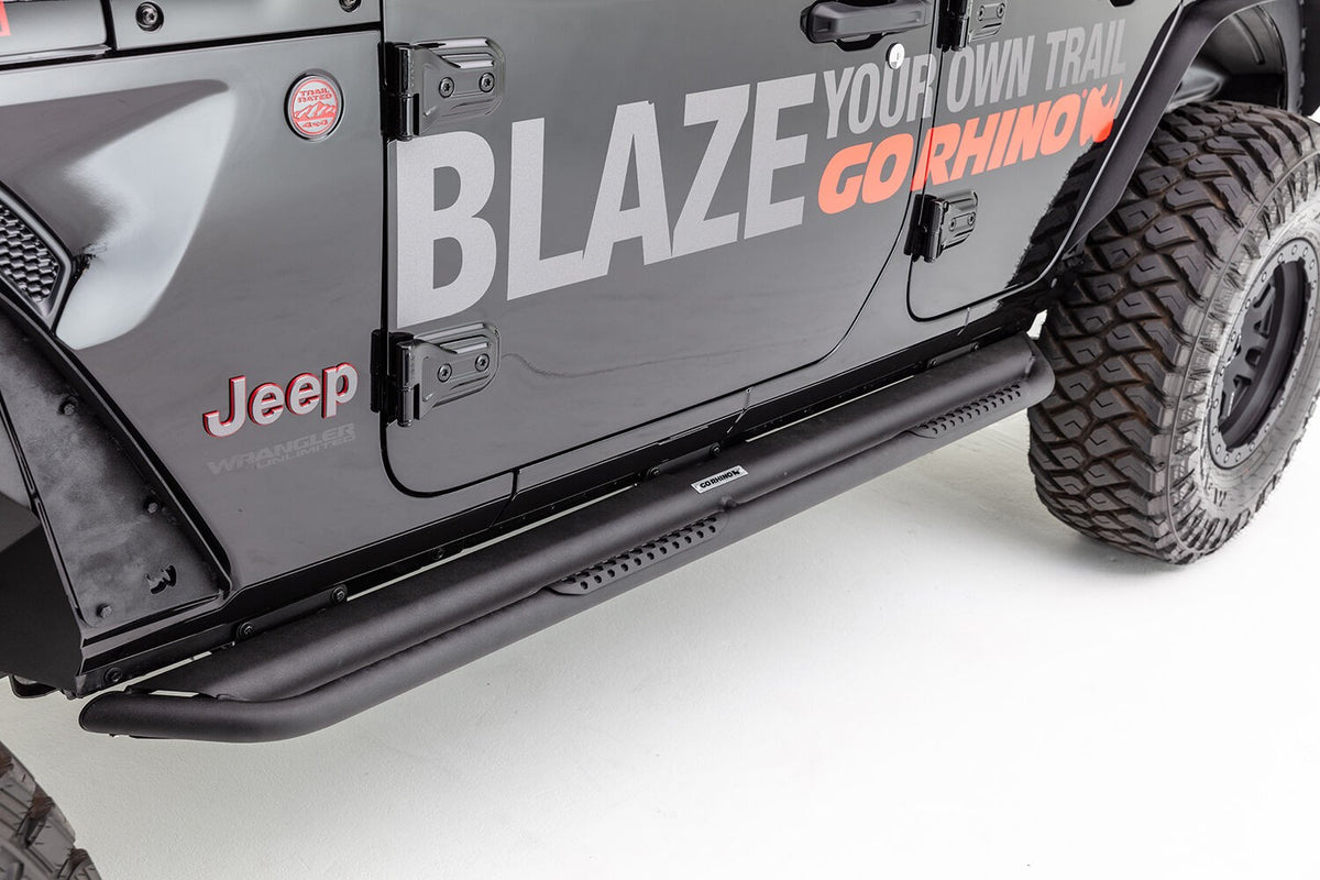 Dominator Xtreme DS SideSteps With Mounting Bracket Kit Textured Black For 2007-2018 Jeep Wrangler JK Go Rhino