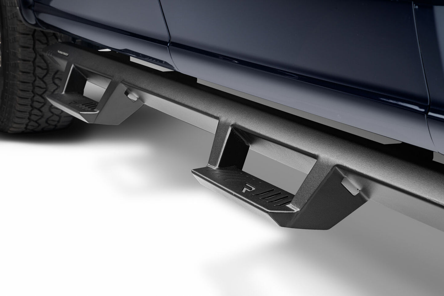 EpYx Step System Cab Length (2 Steps per Side) 2015-2025 Ford F-150/Raptor SuperCrew/2017-2026 Ford F-250/350/450 Crew Cab Textured Black NFab