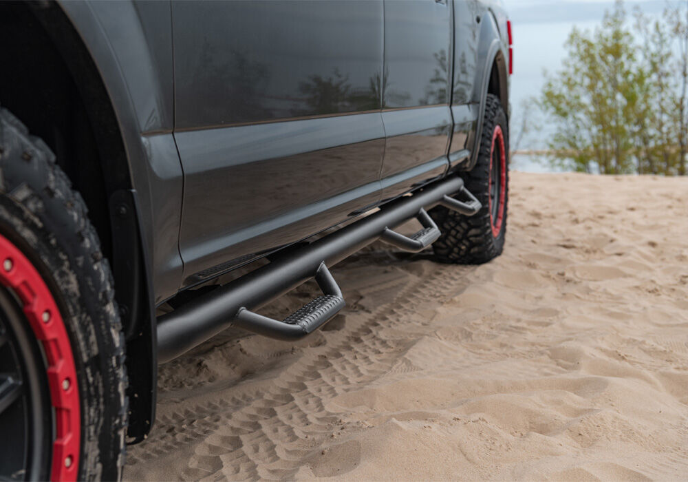 Nerf Step Bar Wheel-to-Wheel with Bed Access (3 Steps per Side) 2017-2025 Ford F-250/F-350 6.75 Inch Bed Crew Cab Textured Black NFab