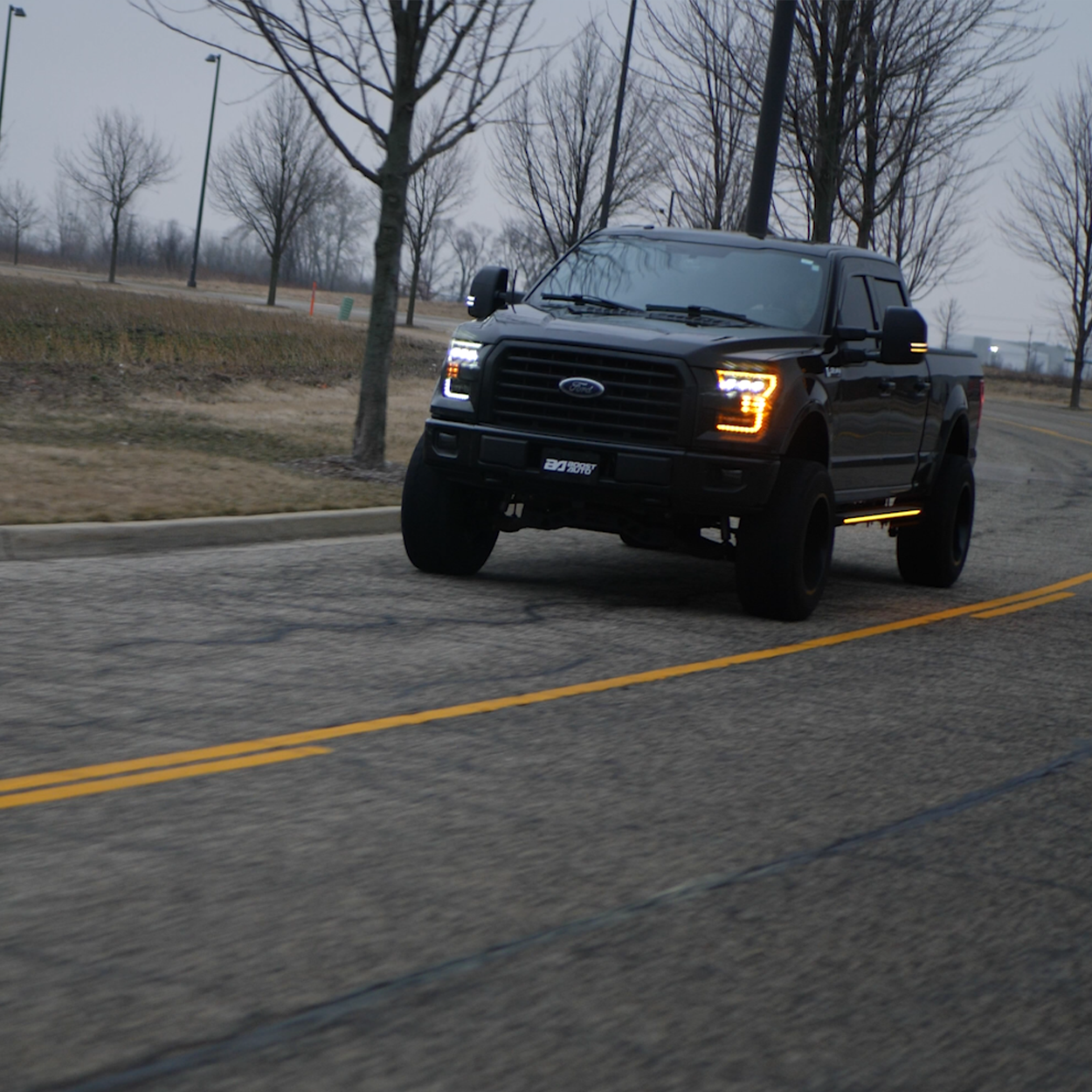 Lumastep M1 Light Up Running Boards | 2015-2020 Ford F150