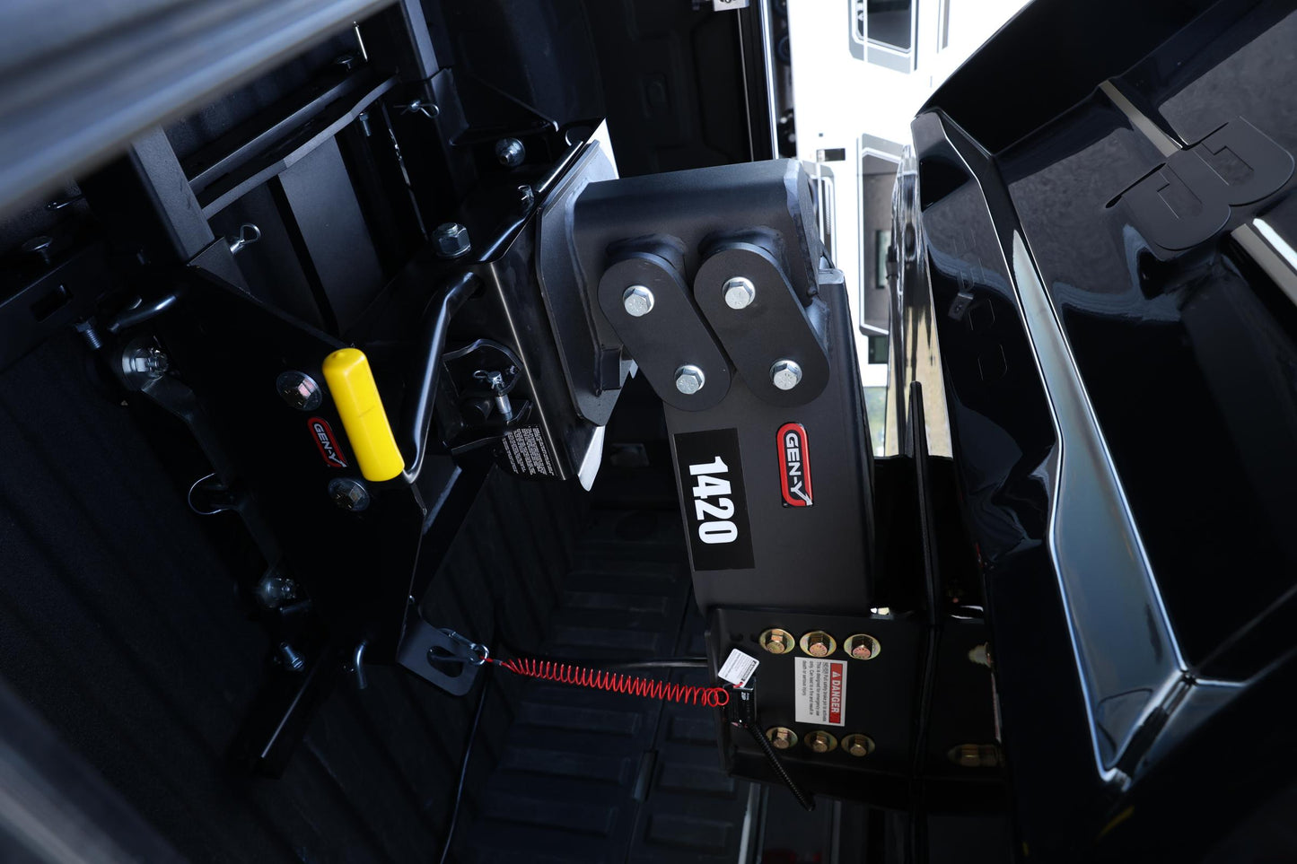 Advantage Hitch Fifth Wheel Gooseneck Combo for Trucks 25K Towing Fits Pullrite Fifth Wheel Head (Includes Pullrite FW Head, Cross Member & Rocker Arm) Gen Y Hitch