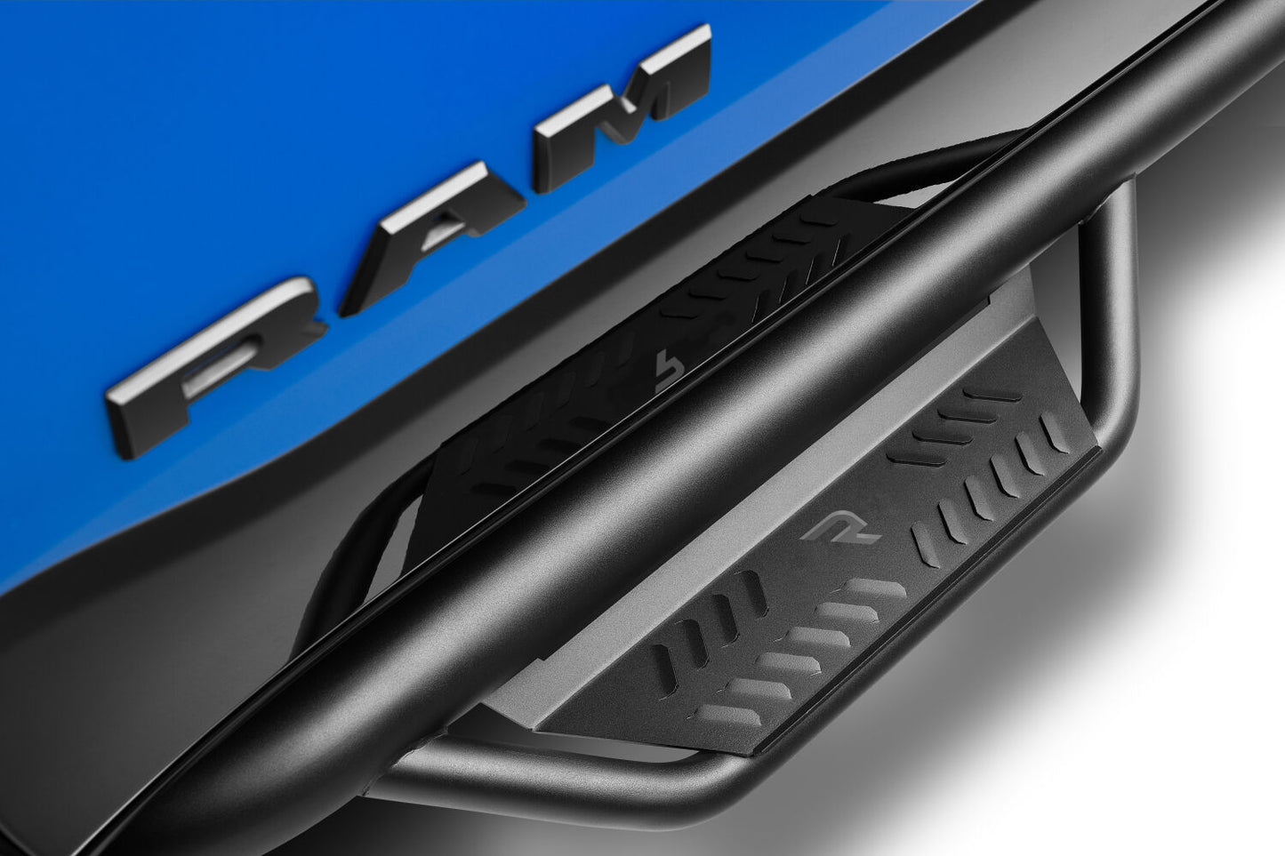 Podium Step LG Cab Length (2 Steps per Side) 3 Inch Main Tube Diameter 2019-2025 Ram 2500/3500/4500/5500 Crew Cab Textured Black NFab