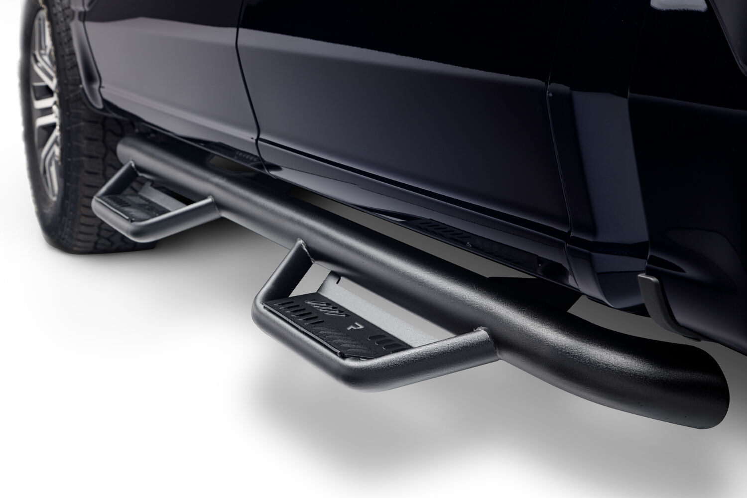 Podium Step LG Cab Length (2 Steps per Side) 3 Inch Main Tube Diameter 2015-2025 Ford F-150/2017-2025 Raptor Super Crew/2017-2025 F-250/F-350/F-450 Crew Textured Black NFab