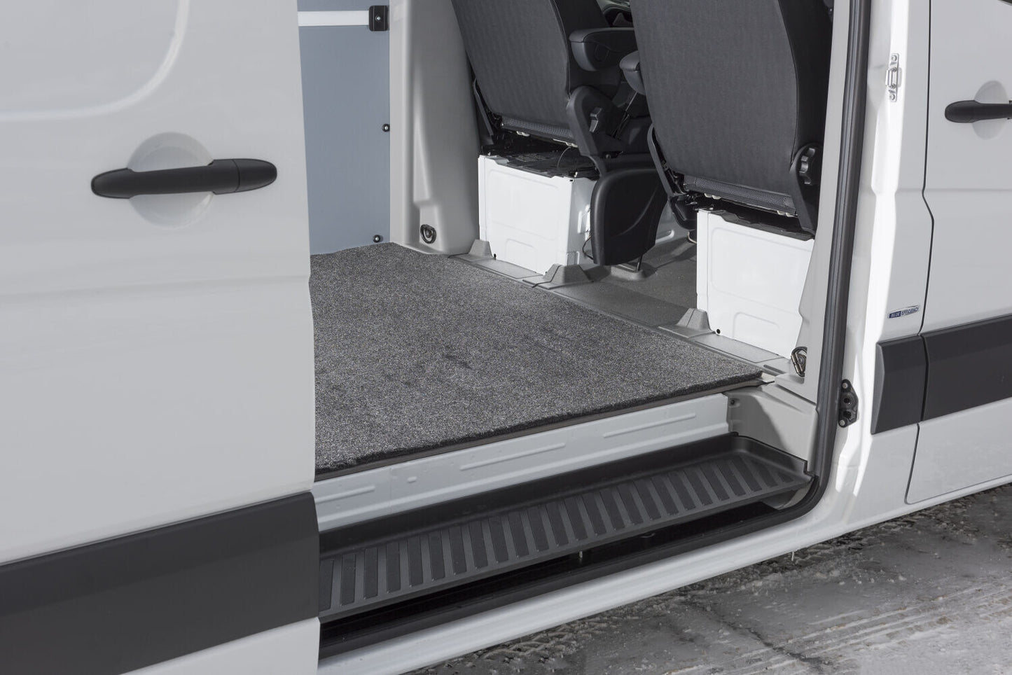 Guardian Comfort Van Mat Max Grey 07-26 Dodge / Mercedes-Benz Husky Liners
