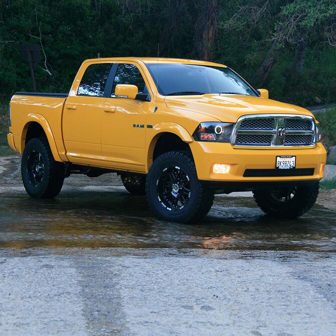 6 Inch Lift Kit 2012-2018 (2019-2021 Classic) Dodge Ram 1500 4WD Gas and Eco Diesel Models with Shocks Superlift