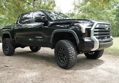 7 Inch Lift Kit 2022-2025 Toyota Tundra 4WD Does not fit Xsp-X or Trd Pro models Requires 20 Inch rims or larger Superlift