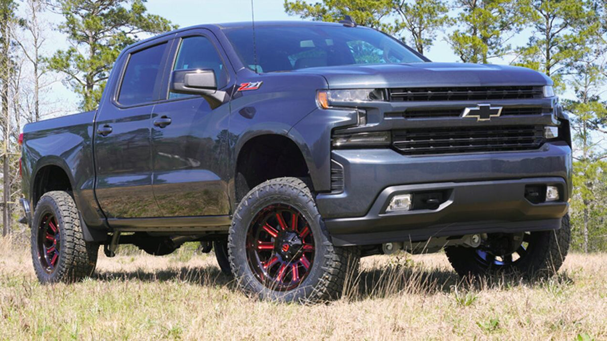 6 Inch Lift Kit 2019 (New Body Style)-2024 Chevy Silverado/GMC Sierra 1500 4WD with Aluminum or Stamped Steel Control Arms with Shocks (excludes Trailboss or AT4) Superlift