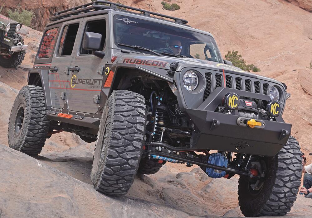 2.5 Inch Dual Rate Coil Lift Kit 2018-2025 Jeep Wrangler JL 2-Door Including Rubicon Superlift