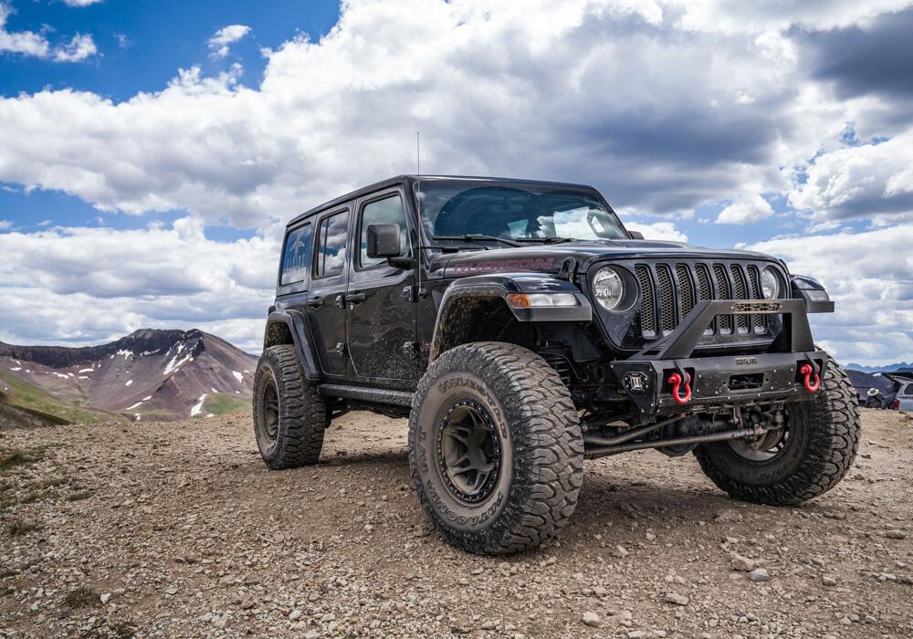 2.5 Inch Dual Rate Coil Lift Kit 2018-2025 Jeep Wrangler JL Unlimited Including Rubicon with Shocks Superlift