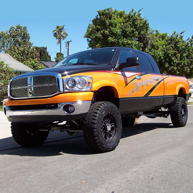 6 Inch Lift Kit 2007-2008 Dodge Ram 2500 and 3500 4WD 6.7L Cummins Diesel Engine with Shocks Superlift