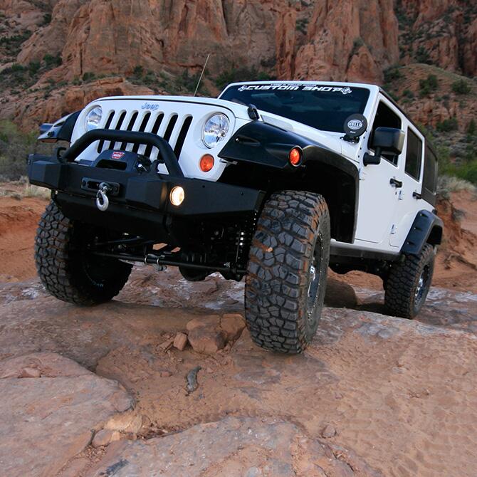 4 Inch Lift Kit 2007-2017 Jeep Wrangler JK Unlimited with Shocks Superlift