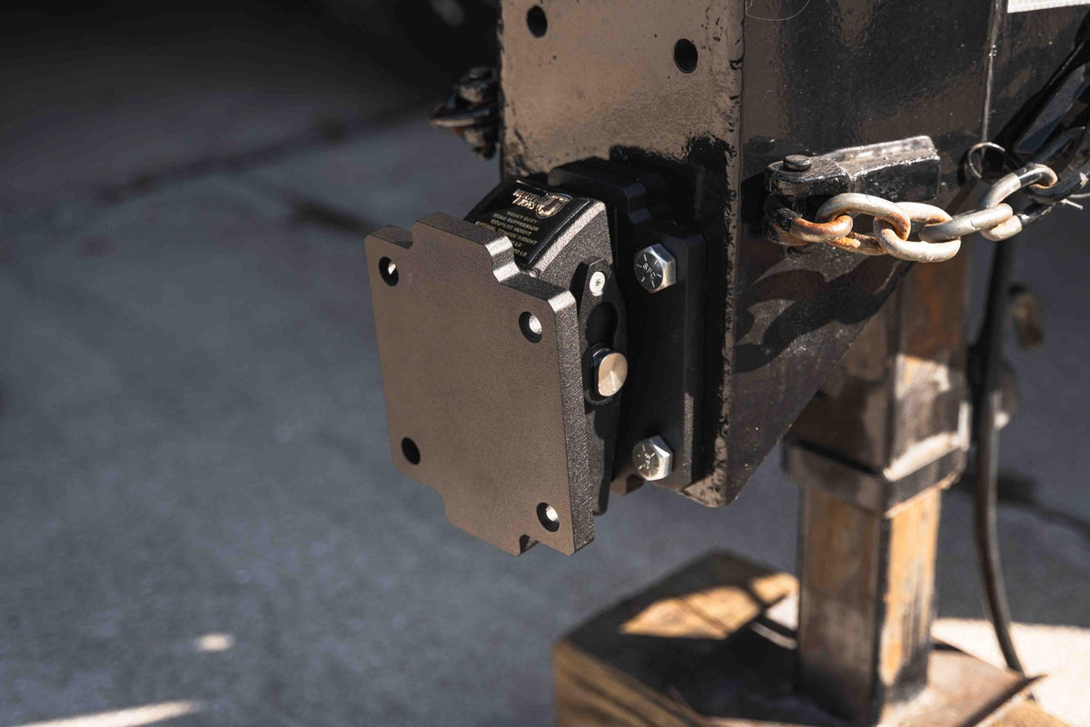 Medium Duty Road Suppressor Flat Plate to Flat Plate Mount BulletProof Hitch