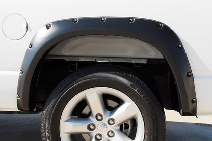 Rivet Style Fender Flare Set Rear, Smooth, 2-Piece Set 2017-2021 Ford F-250 /F-350/F450 Super Duty Fleetside Lund