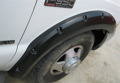 Rivet Style Fender Flare Set Front and Rear, Textured, 4-Piece Set 1999-2007 Ford F-250/F-350 Super Duty Fleetside Lund