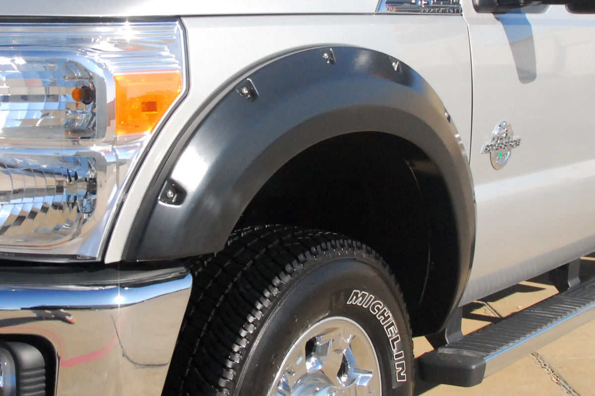 Rivet Style Fender Flare Set Front, Smooth, 2-Piece Set 2011-2016 Ford F-250 Super Duty/F-350 Super Duty Fleetside Lund