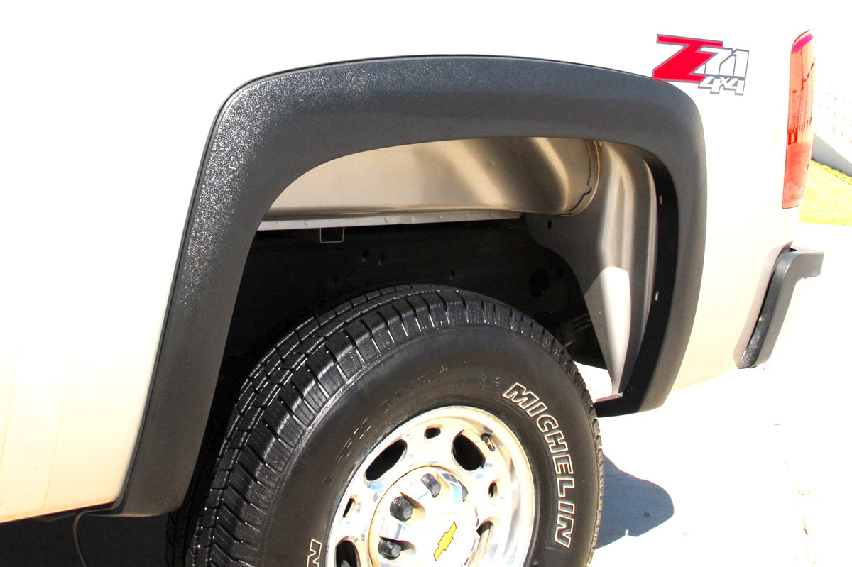 Sport Style Fender Flare Set Rear, Smooth, 2-Piece Set 2007-2014 Silverado/Sierra 1500/2500 HD/3500 HD Fleetside Lund