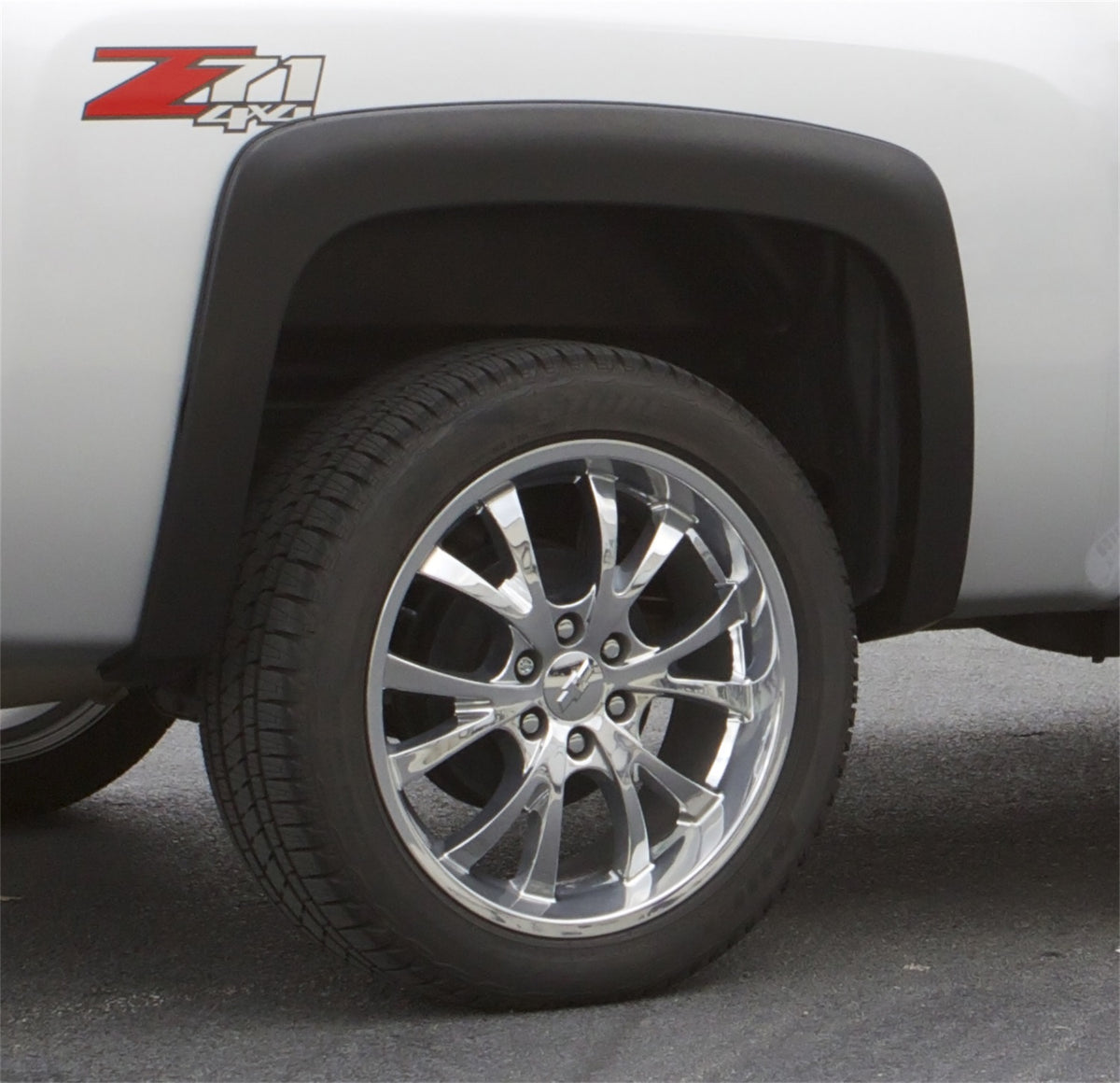 Sport Style Fender Flare Set Rear, Textured, 2-Piece Set 2007-2014 Silverado/Sierra 1500/2500 HD/3500 HD Fleetside Lund