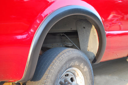 Sport Style Fender Flare Set Rear, Textured, 2-Piece Set 1999-2007 Ford F-250/F-350 Super Duty Fleetside Lund