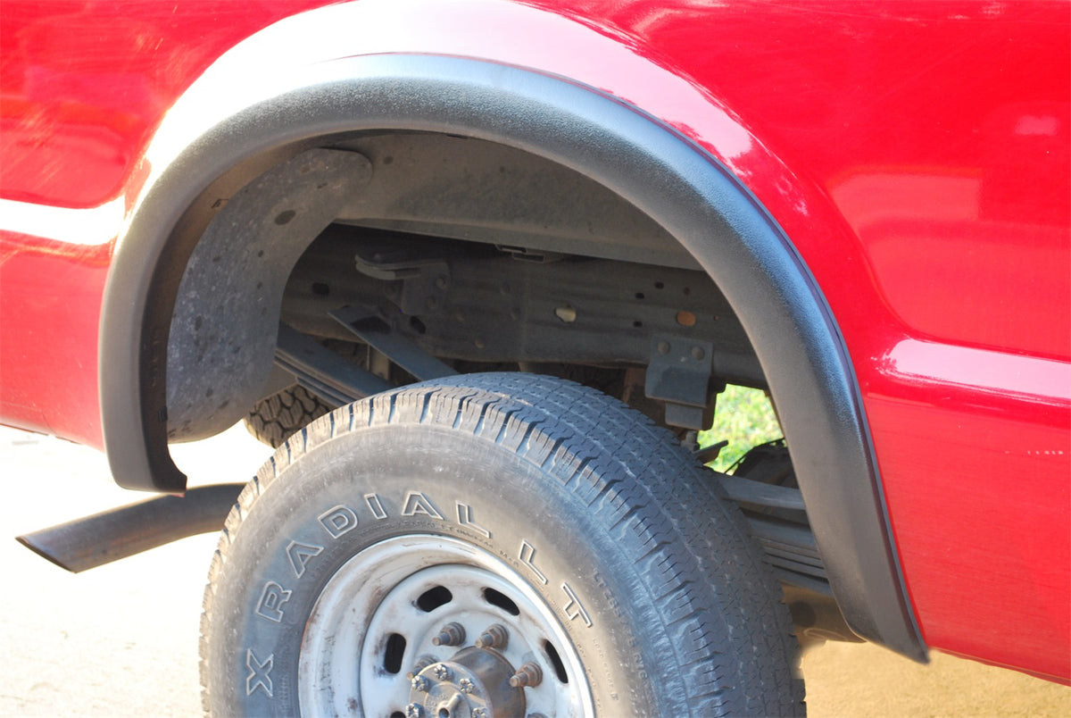 Sport Style Fender Flare Set Front and Rear, Textured, 4-Piece Set 1999-2007 Ford F-250/F-350 Super Duty Fleetside Lund