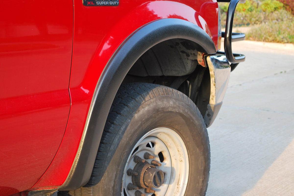 Sport Style Fender Flare Set Front and Rear, Textured, 4-Piece Set 1999-2007 Ford F-250/F-350 Super Duty Fleetside Lund