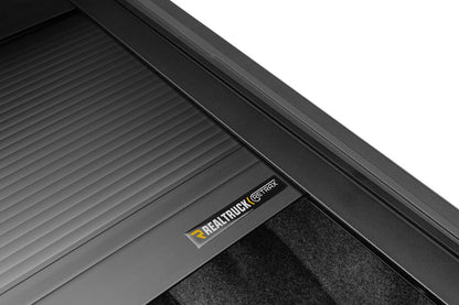 RetraxOne XR Retractable Tonneau Cover Matte One Piece Polycarbonate Construction 2021-2026 Ford F-150 5' 7 inch Bed (Includes Lightning) without Stake Pockets