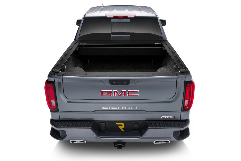 RetraxOne XR Retractable Tonneau Cover Matte One Piece Polycarbonate Construction 2019-2026 GMC Sierra (with CarbonPro Bed) 5' 9 inch Bed without Stake Pockets Standard Rails