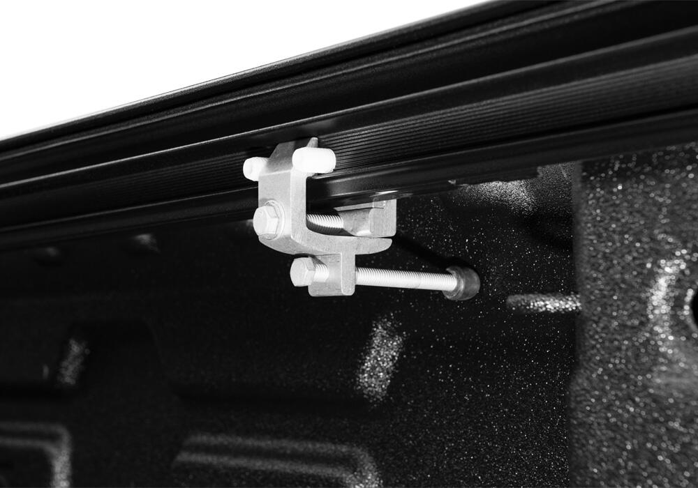 PowertraxPRO Xr Retractable Tonneau Cover Industrial Strength Aluminum Construction Electric Cover 2019-2026 Silverado/Sierra (without CarbonPro Bed) 5' 9 inch Bed without Stake Pockets Standard Rails