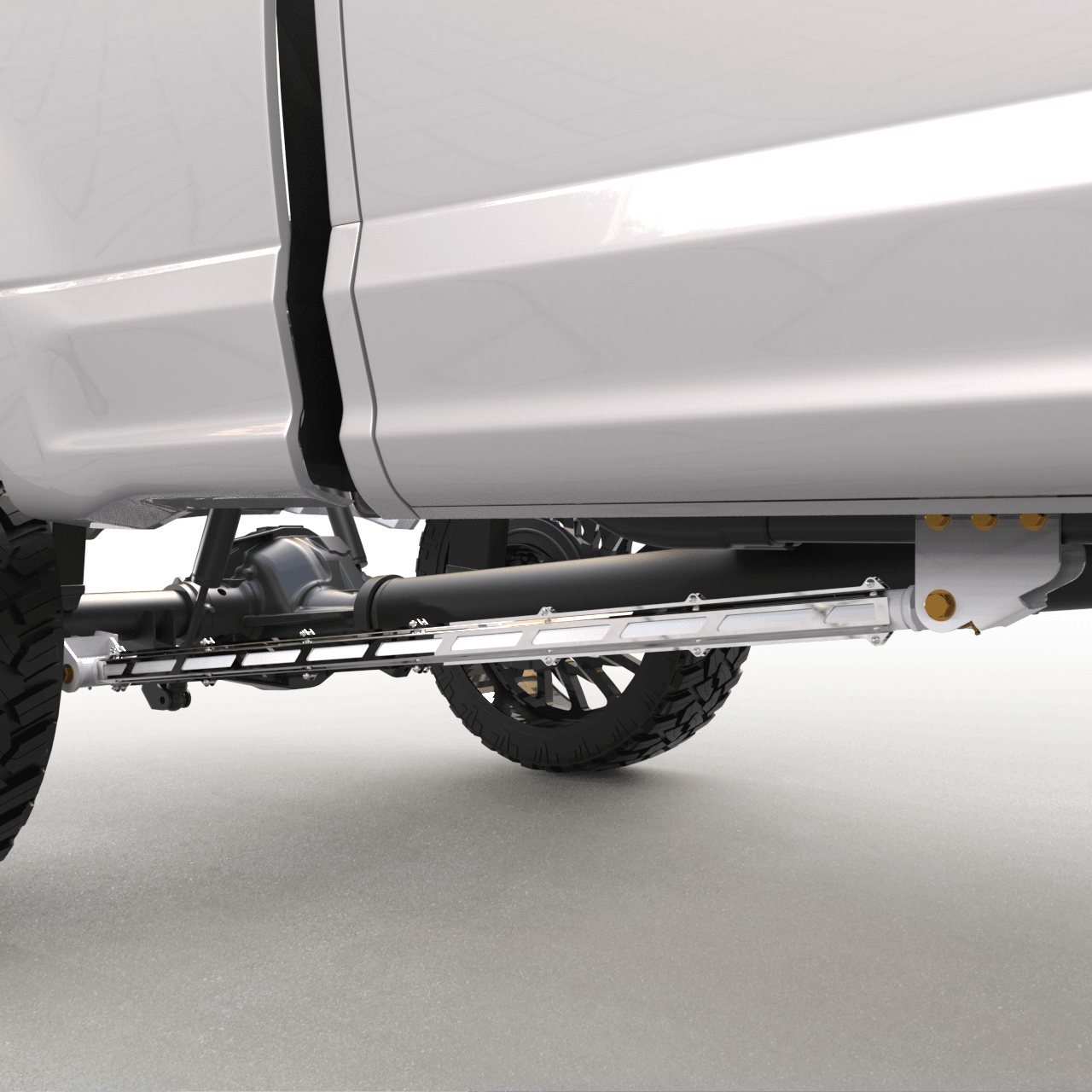 Ram 2500 with TSO Tube Traction Bars on a 6 inch lift
