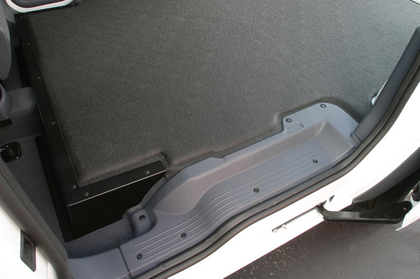 Vantred Cargo Mat 15+ Ford Transit Long Wheel Base Ext - 148 inch WB w/ extended body 1/2 Inch Closed Cell Foam Mat Size 160 5/8 Inch x 68 5/16 Inch Charcoal BedRug