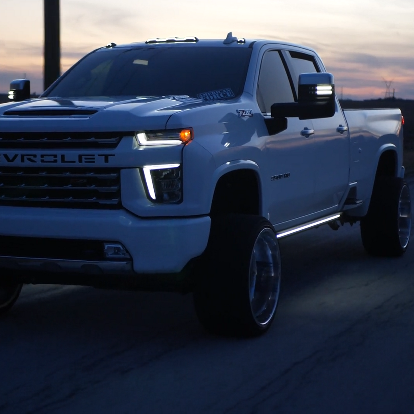 Lumastep M2 Powered Light Up Running Boards | 2020-2026 Chevy Silverado & GMC Sierra 2500/3500
